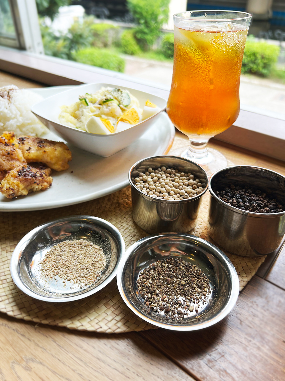 【イベントリポート】「スパイス探検!黒胡椒と白胡椒のポテサラ食べ比べ」